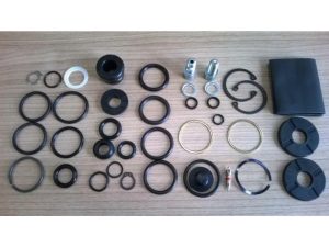 FORK SERVICE KIT - FULL SERVICE SOLO AIR (INCLUDES AIR SEALS, DAMPER SEALS & HAR